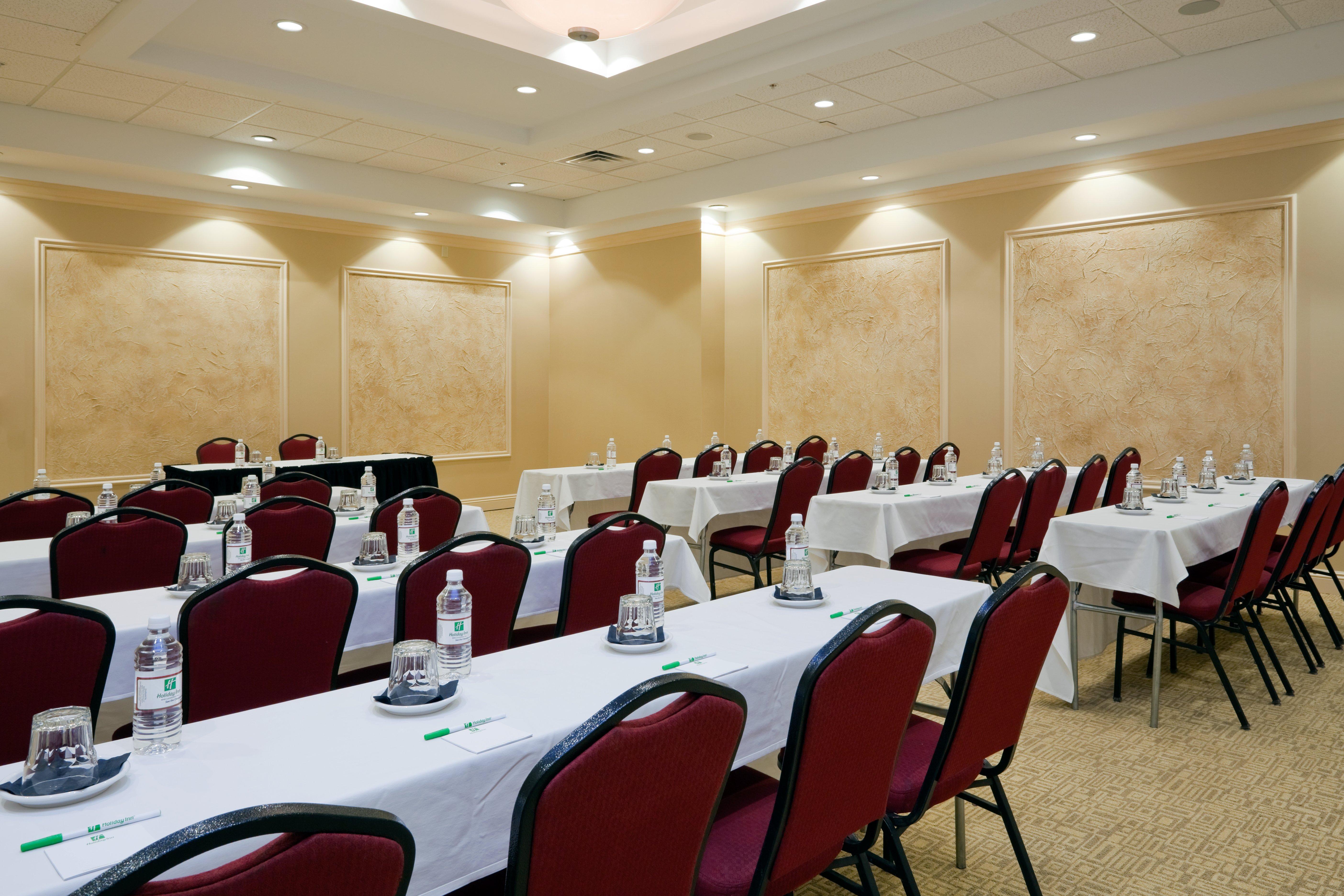Holiday Inn Baton Rouge College Drive I-10 By Ihg Exterior photo
