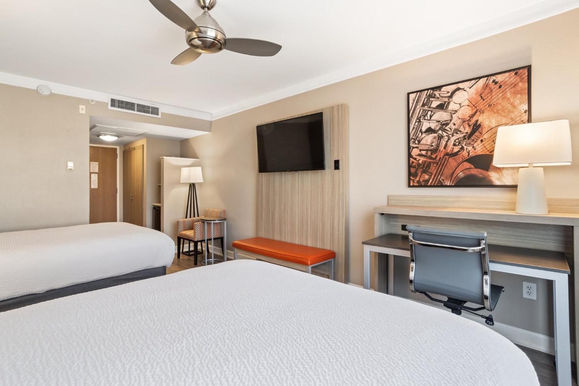Holiday Inn Baton Rouge College Drive I-10 By Ihg Exterior photo